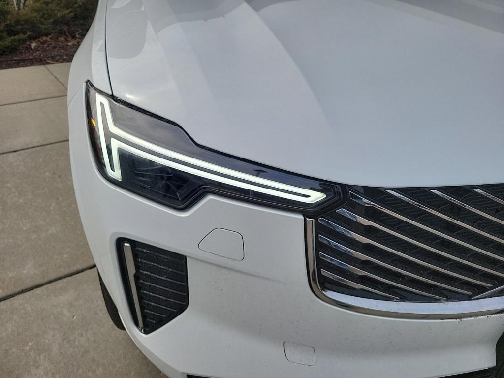 new 2025 Volvo XC90 Plug-In Hybrid car, priced at $78,805