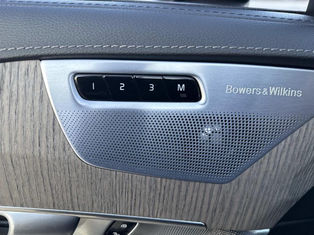 used 2023 Volvo XC90 car, priced at $47,991