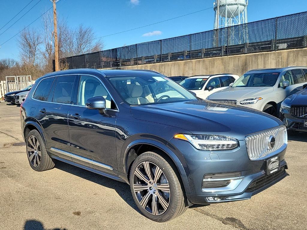 new 2025 Volvo XC90 car, priced at $67,265