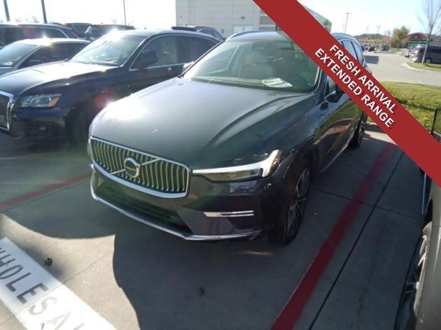 used 2022 Volvo XC60 Recharge Plug-In Hybrid car, priced at $47,989