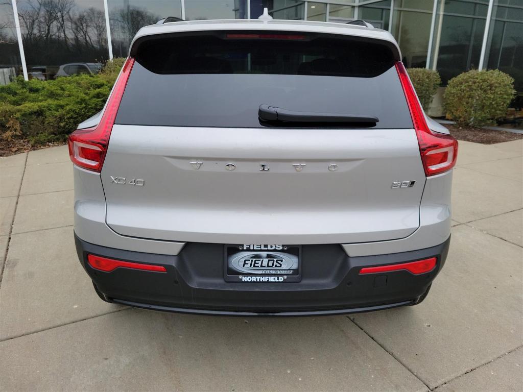 new 2025 Volvo XC40 car, priced at $51,565