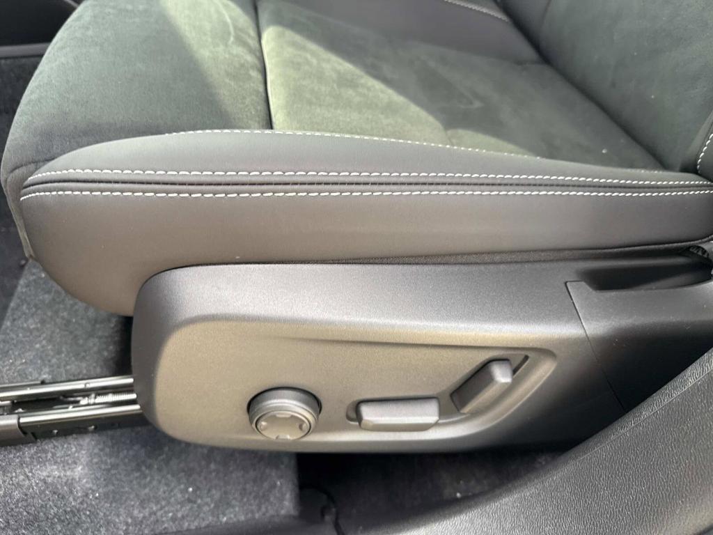 new 2026 Volvo XC40 car, priced at $54,850