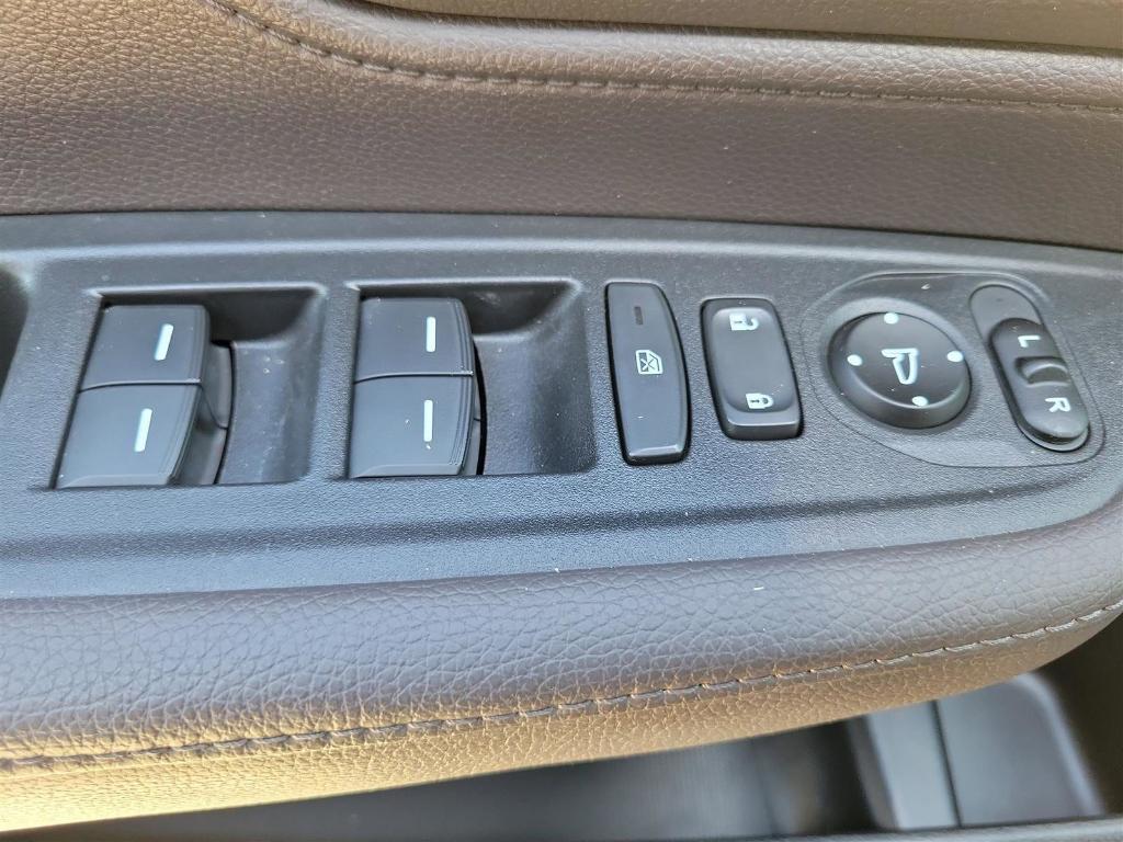 used 2018 Honda Odyssey car, priced at $24,989