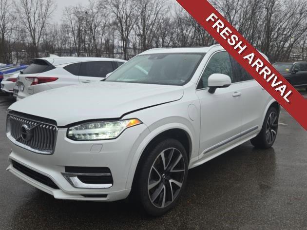 used 2022 Volvo XC90 Recharge Plug-In Hybrid car, priced at $45,989