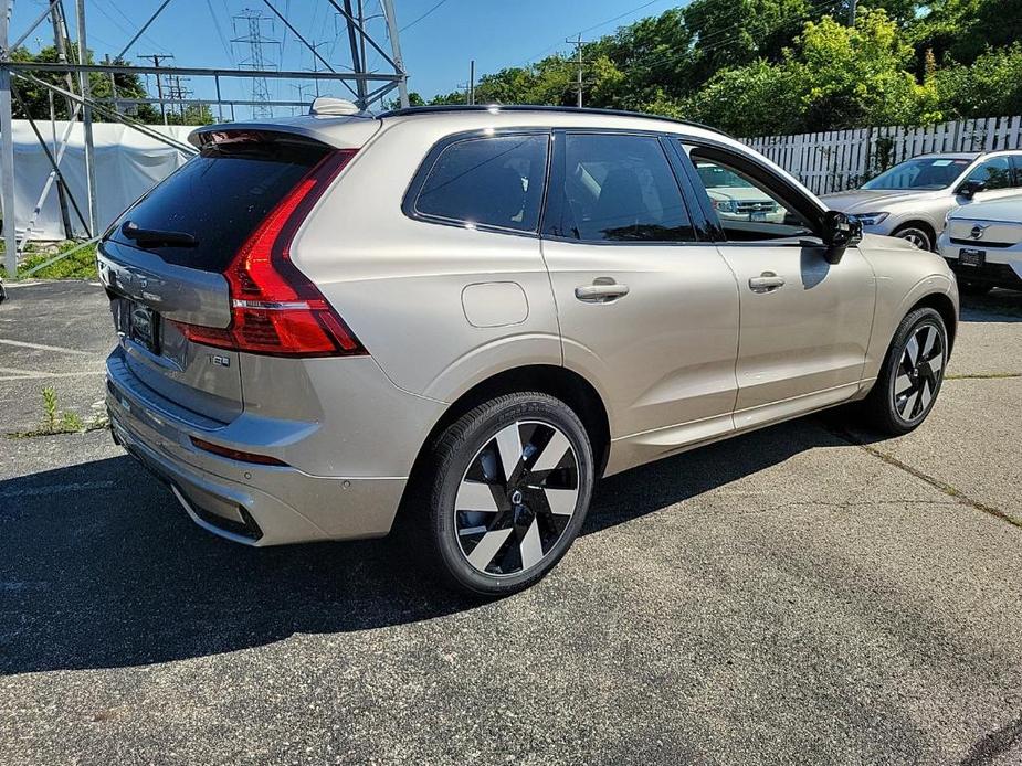 new 2025 Volvo XC60 Plug-In Hybrid car, priced at $66,625