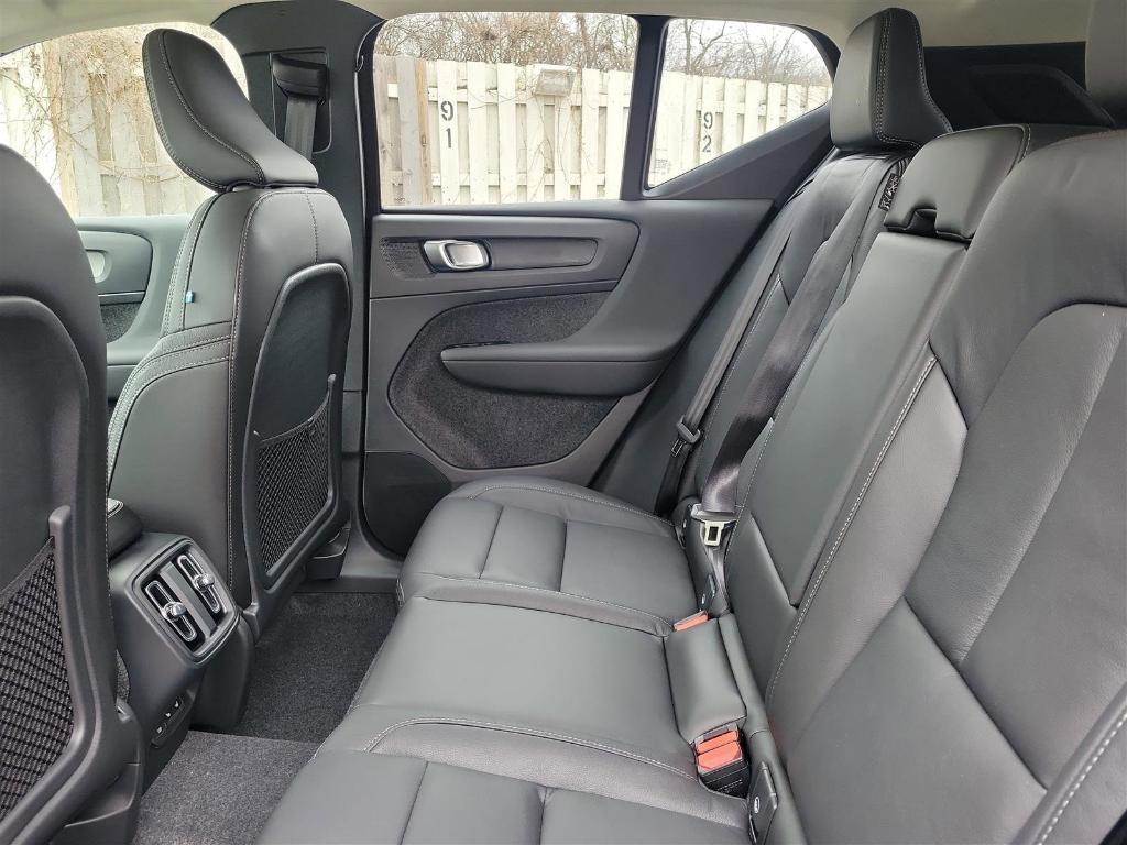 new 2025 Volvo XC40 car, priced at $53,010