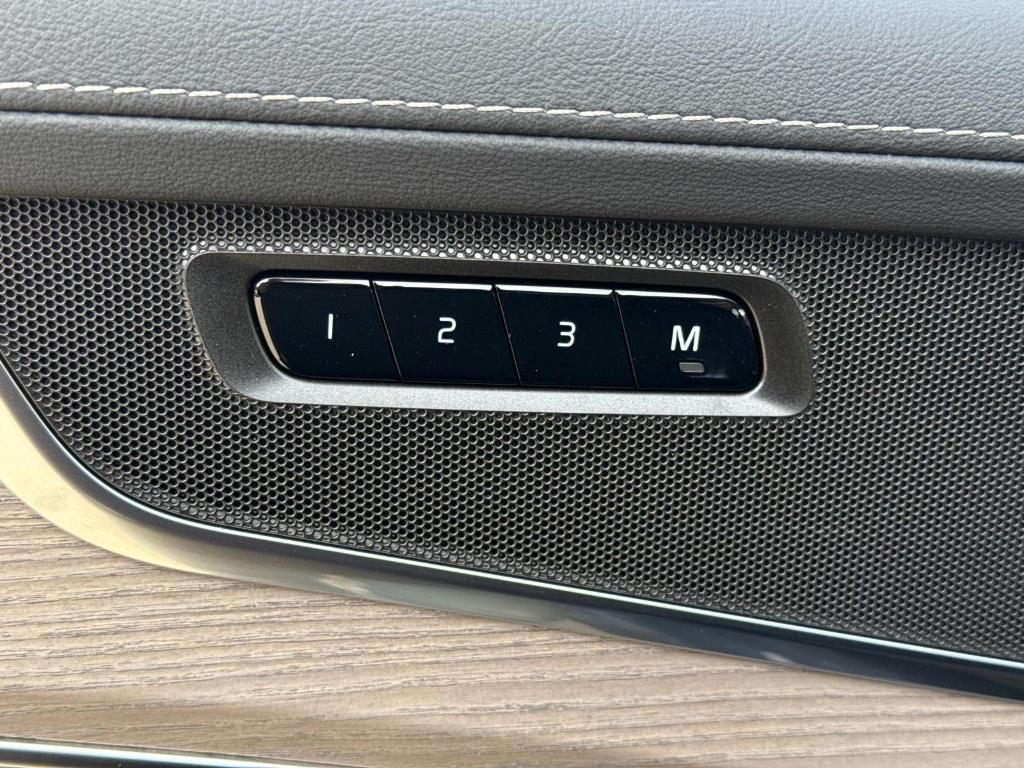 new 2026 Volvo XC90 car, priced at $71,400