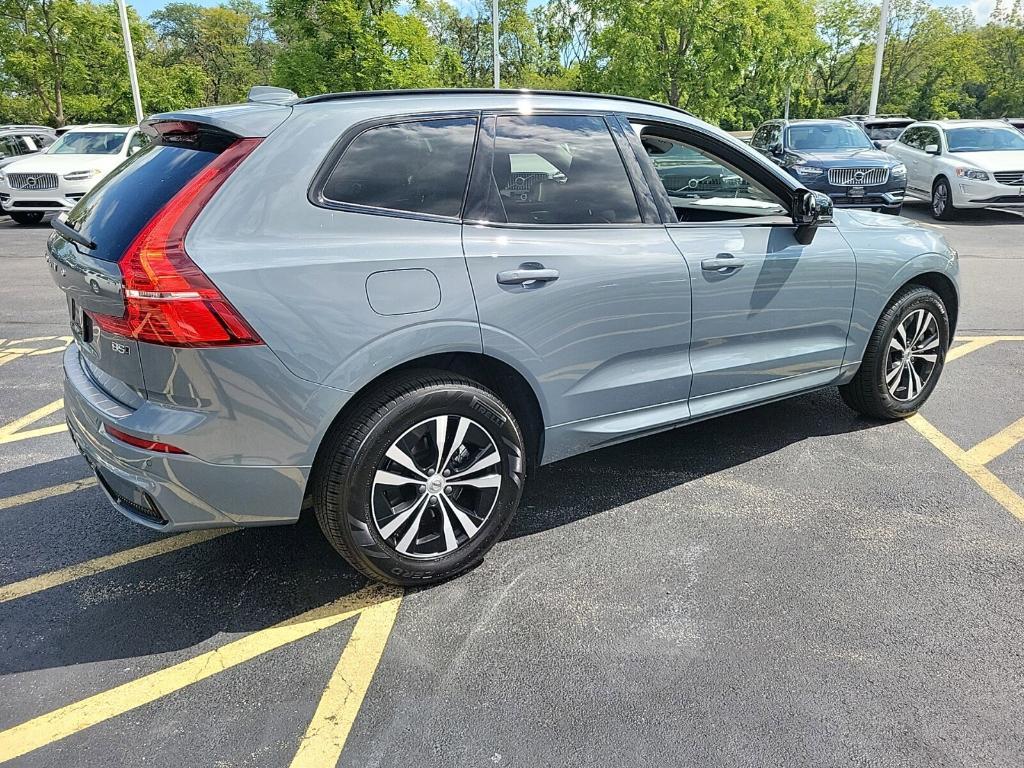 new 2024 Volvo XC60 car, priced at $43,839