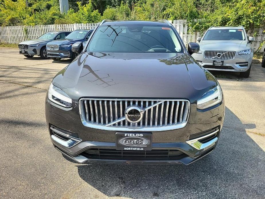 new 2025 Volvo XC90 car, priced at $83,905