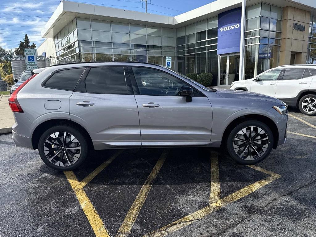 new 2026 Volvo XC60 car, priced at $57,985