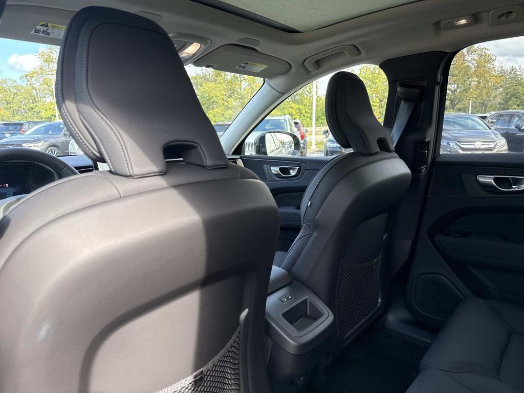 new 2026 Volvo XC60 car, priced at $57,985