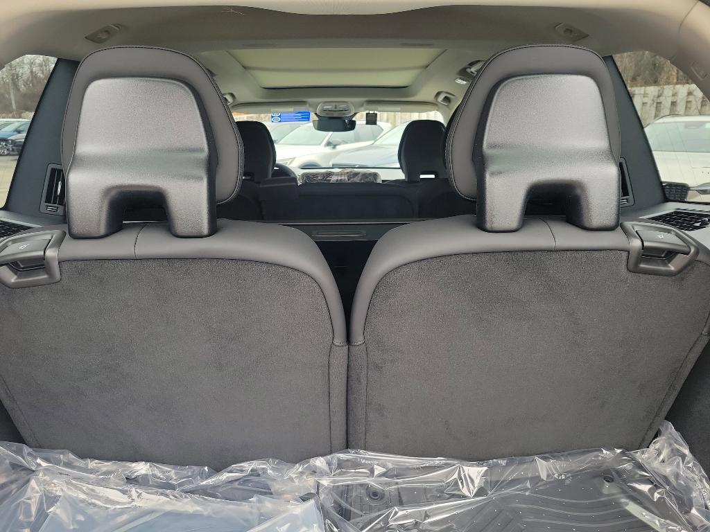 new 2025 Volvo XC90 car, priced at $61,385