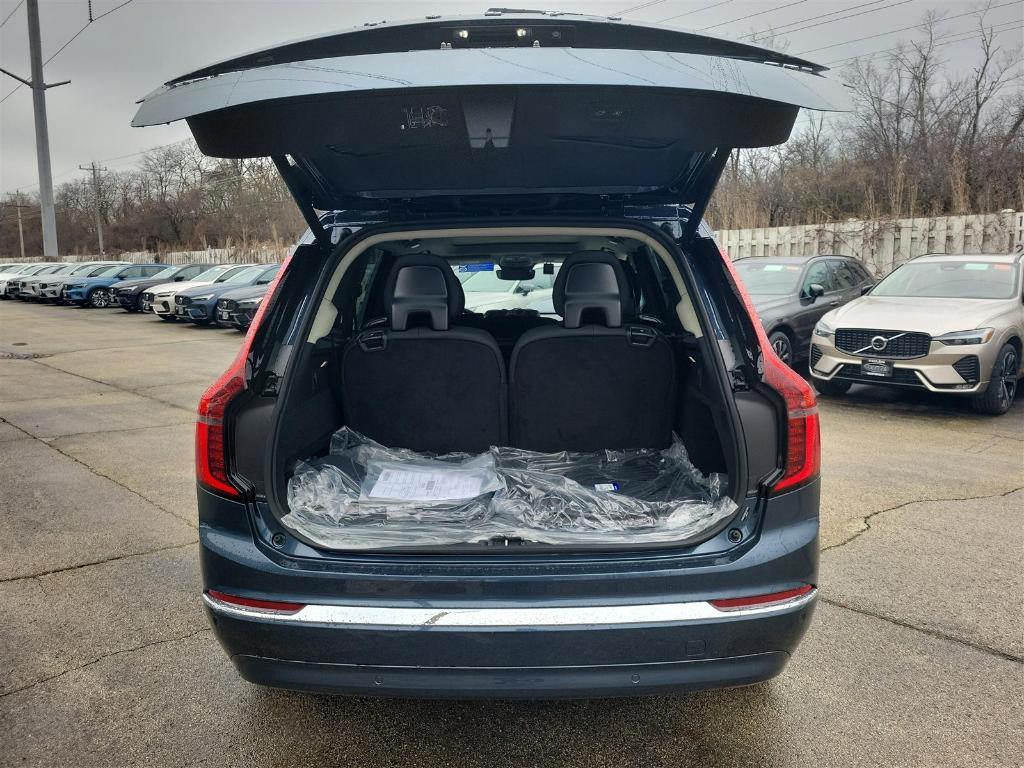 new 2025 Volvo XC90 car, priced at $61,385