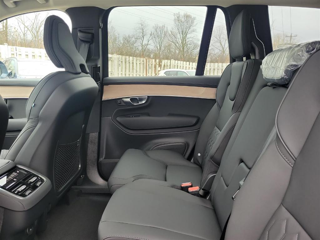 new 2025 Volvo XC90 car, priced at $61,385
