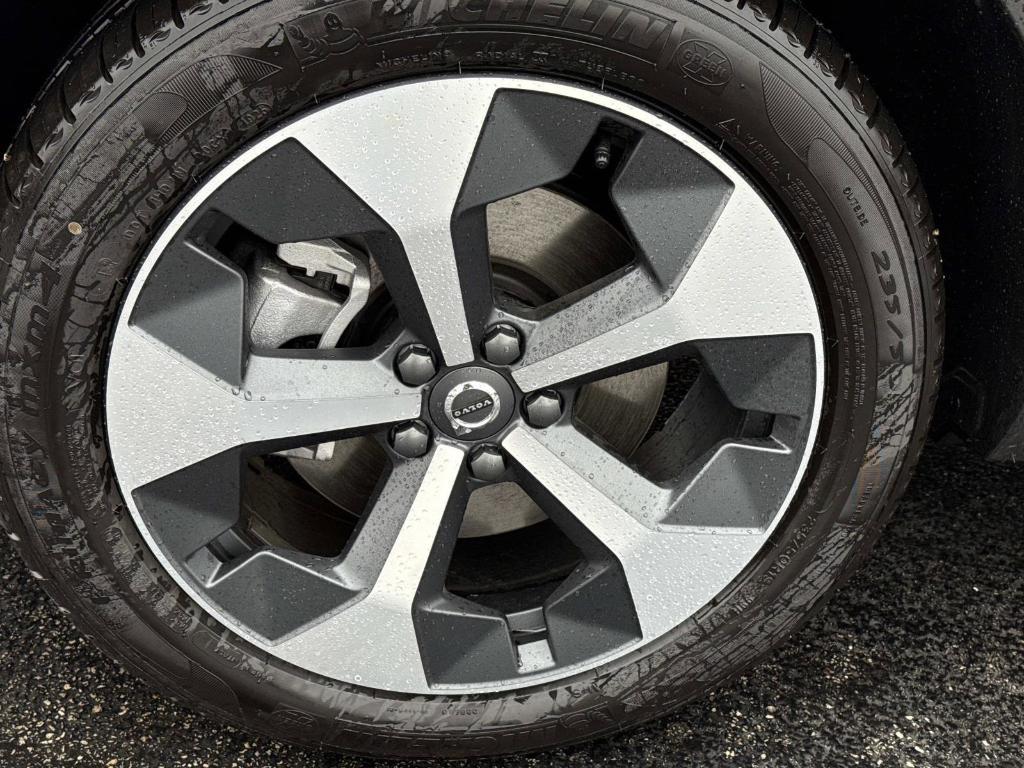 new 2026 Volvo XC40 car