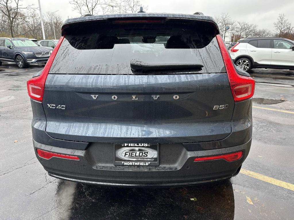 new 2026 Volvo XC40 car