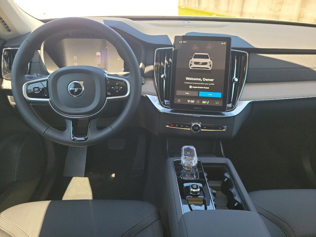 new 2025 Volvo XC90 car, priced at $66,795