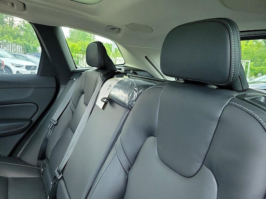 new 2025 Volvo XC60 car, priced at $60,743