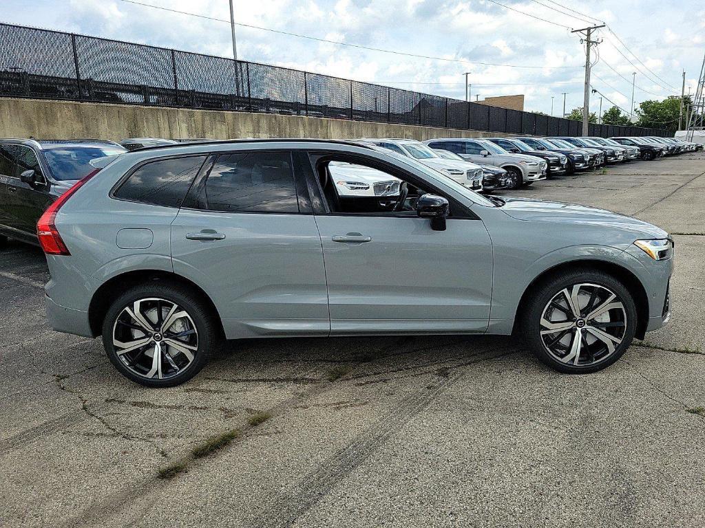 new 2025 Volvo XC60 car, priced at $60,743