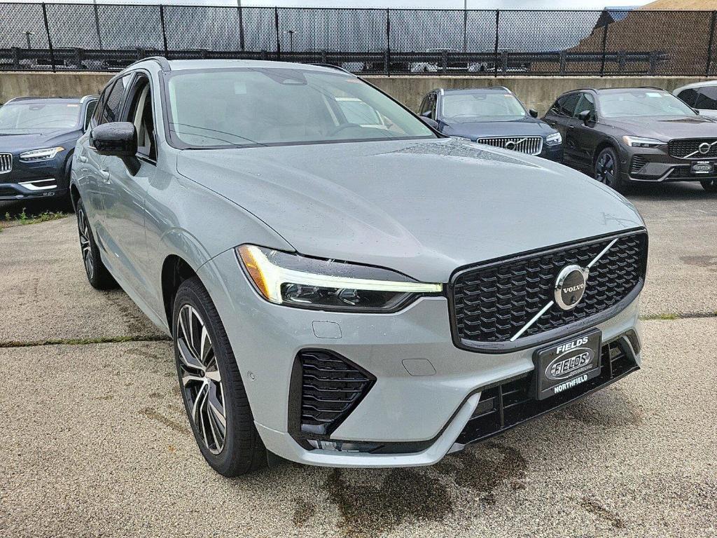 new 2025 Volvo XC60 car, priced at $55,335