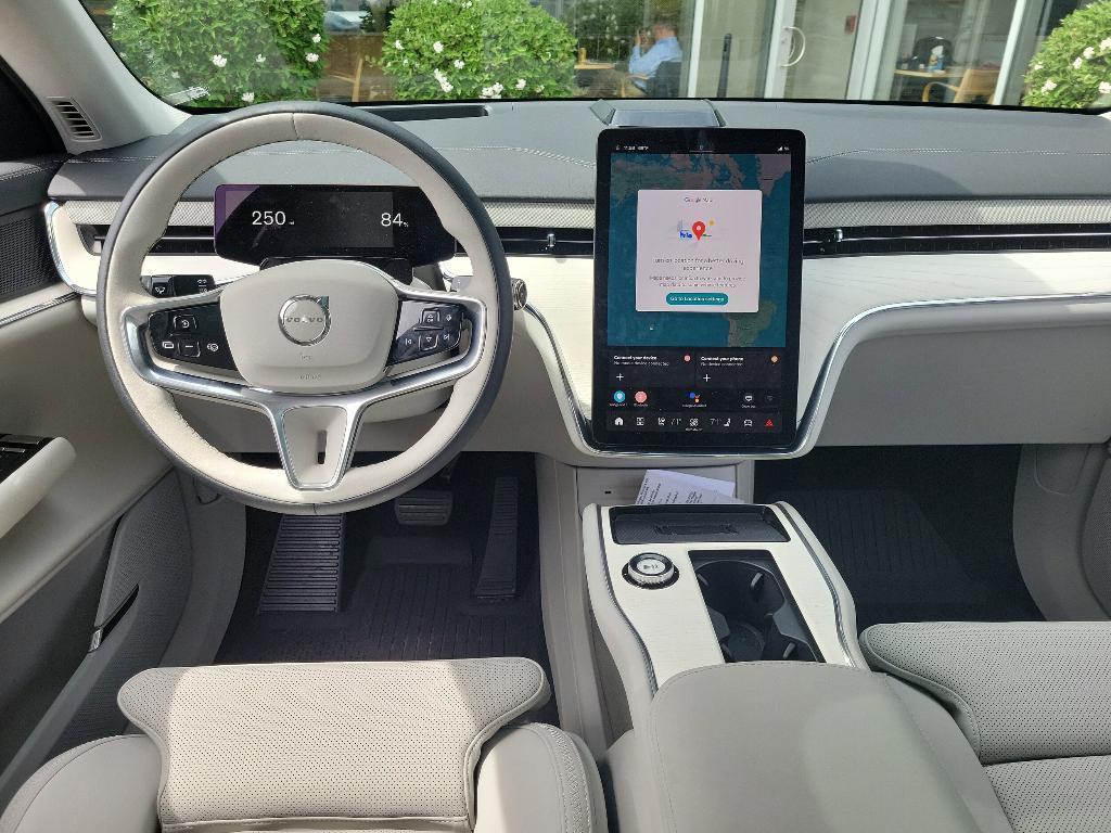 new 2025 Volvo EX90 car, priced at $91,990