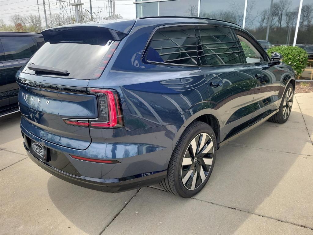 new 2025 Volvo EX90 car, priced at $91,990