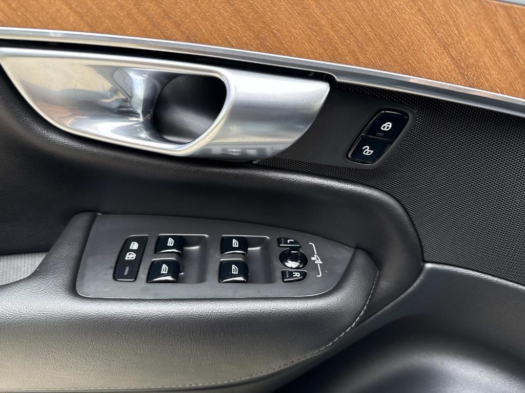 used 2023 Volvo XC90 car, priced at $44,315