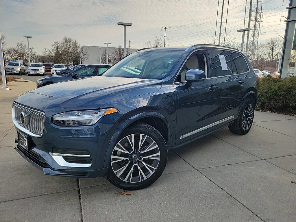 used 2022 Volvo XC90 Recharge Plug-In Hybrid car, priced at $46,989