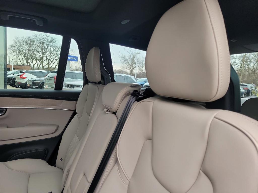 new 2025 Volvo XC90 car, priced at $66,285