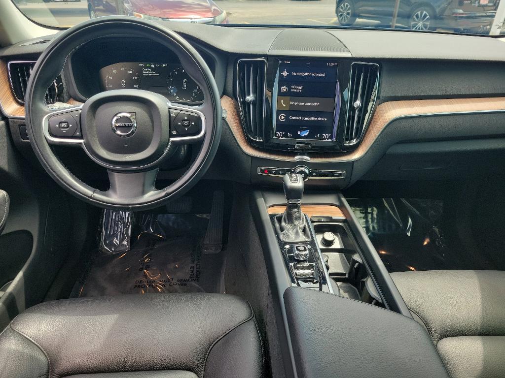 used 2021 Volvo XC60 car, priced at $28,989