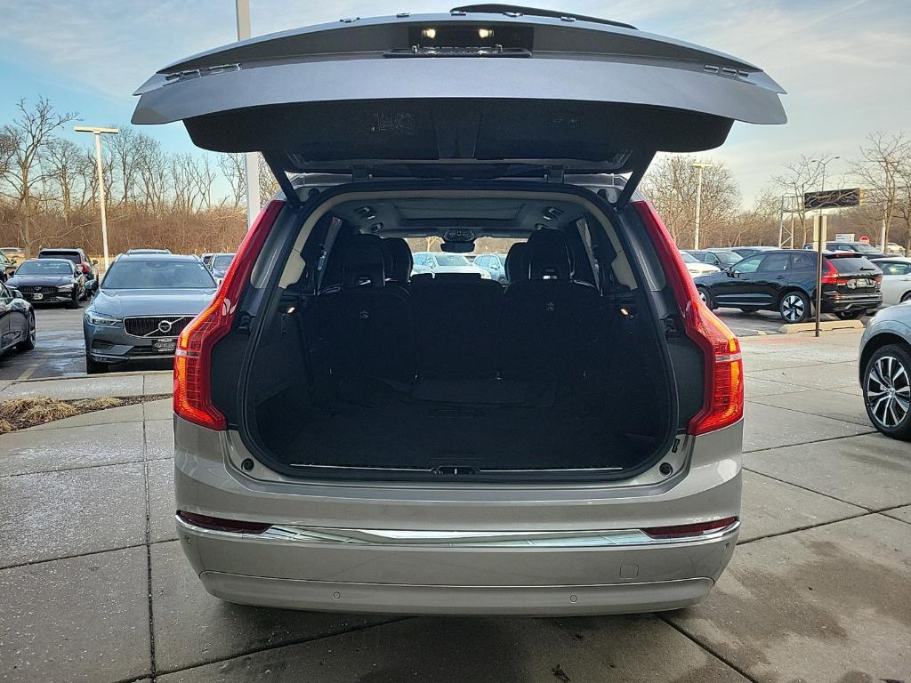 used 2024 Volvo XC90 car, priced at $44,389