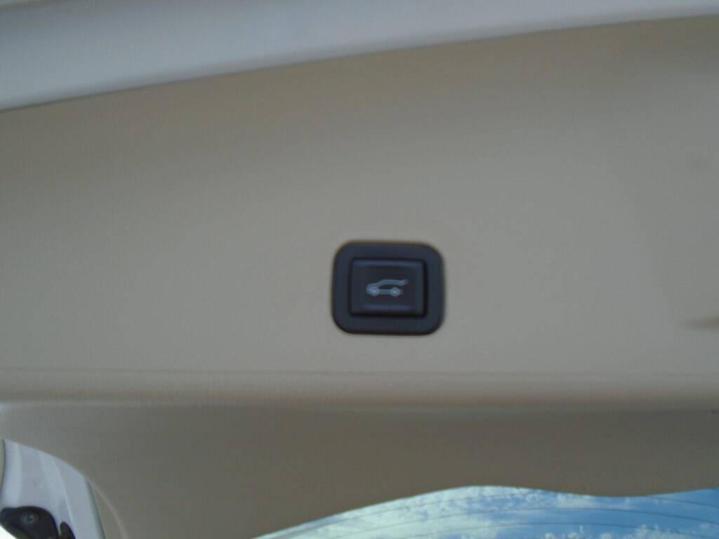 used 2014 Cadillac SRX car, priced at $10,975