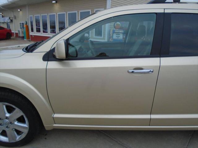 used 2010 Dodge Journey car, priced at $5,975