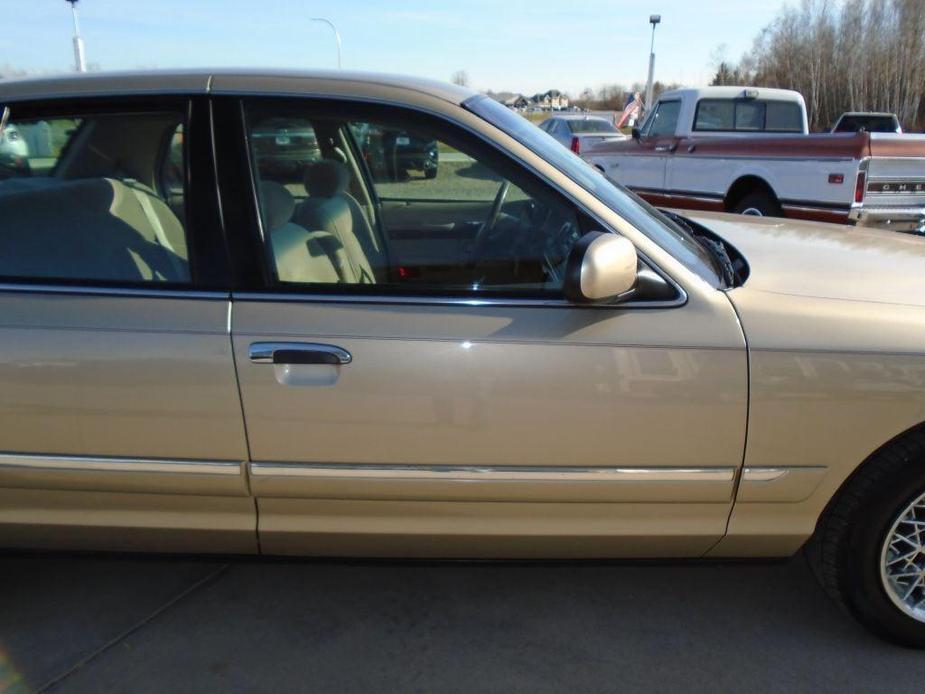 used 2000 Mercury Grand Marquis car, priced at $7,975