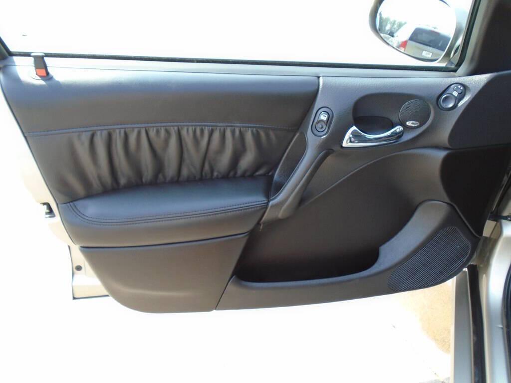 used 2003 Saturn L car, priced at $5,975