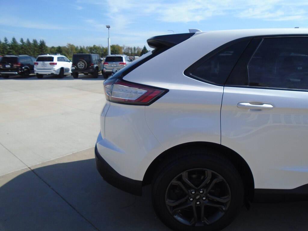 used 2018 Ford Edge car, priced at $15,975