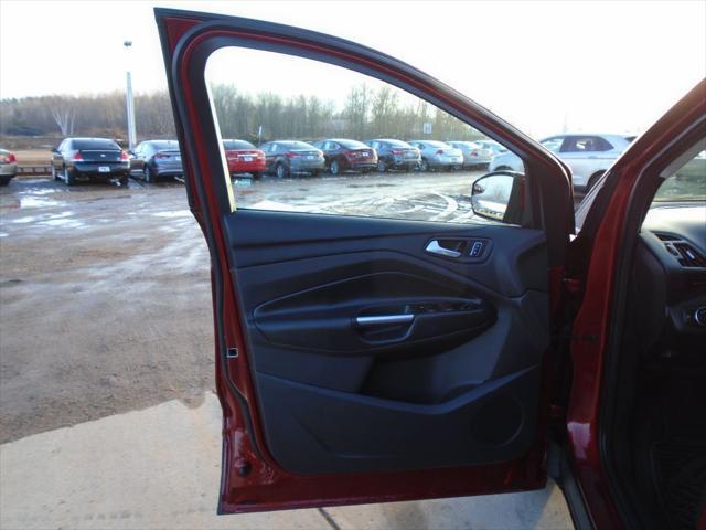 used 2014 Ford Escape car, priced at $10,975