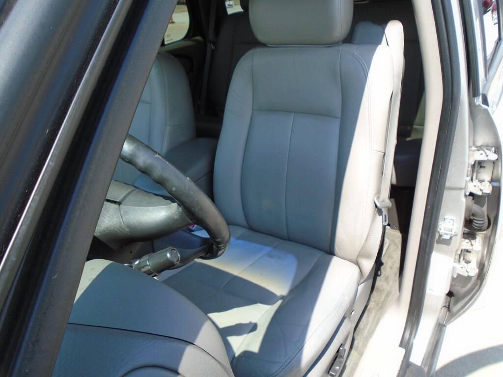 used 2004 Buick Rainier car, priced at $4,975