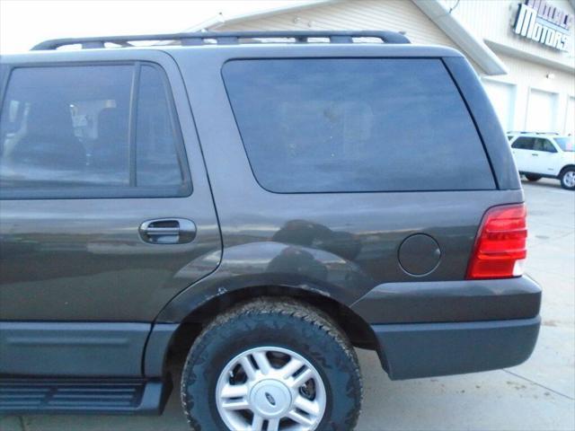 used 2005 Ford Expedition car, priced at $5,975