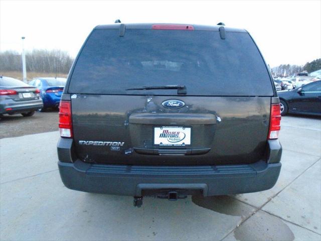 used 2005 Ford Expedition car, priced at $5,975