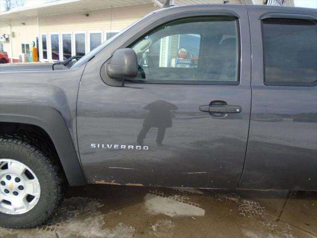 used 2011 Chevrolet Silverado 1500 car, priced at $5,275