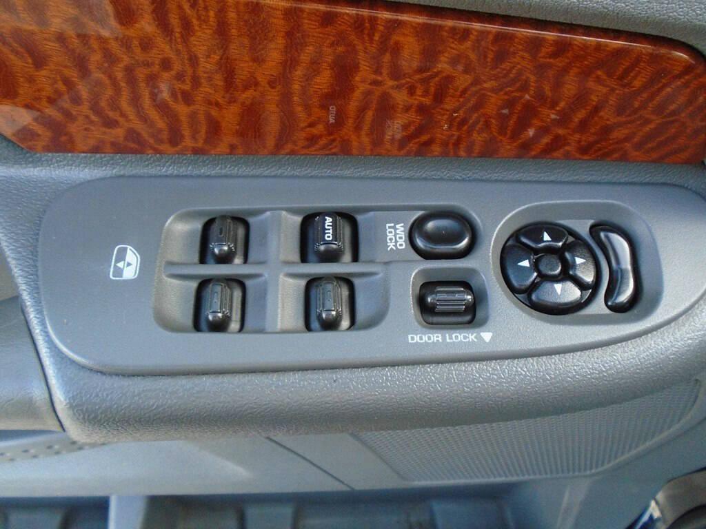 used 2006 Dodge Ram 1500 car, priced at $8,975