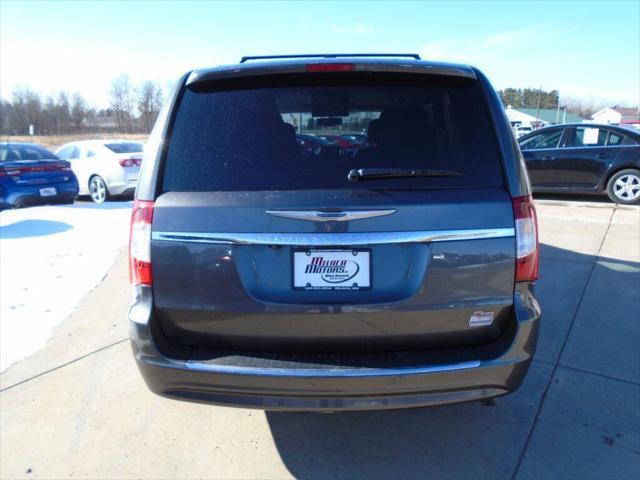 used 2015 Chrysler Town & Country car, priced at $9,975