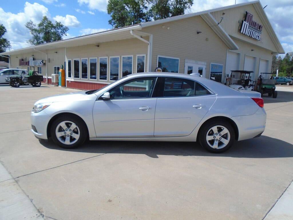 used 2015 Chevrolet Malibu car, priced at $9,925