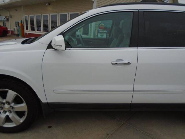 used 2016 Chevrolet Traverse car, priced at $12,475