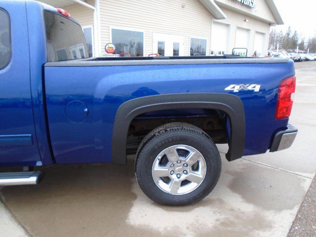 used 2013 Chevrolet Silverado 1500 car, priced at $17,475