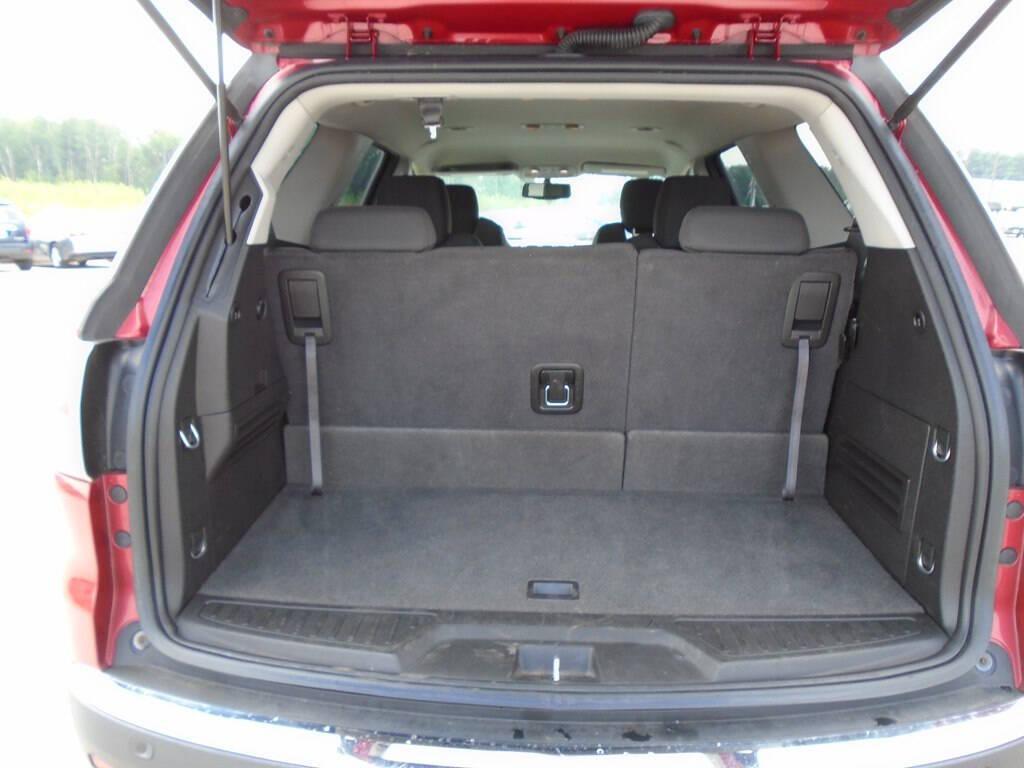 used 2012 GMC Acadia car, priced at $7,975