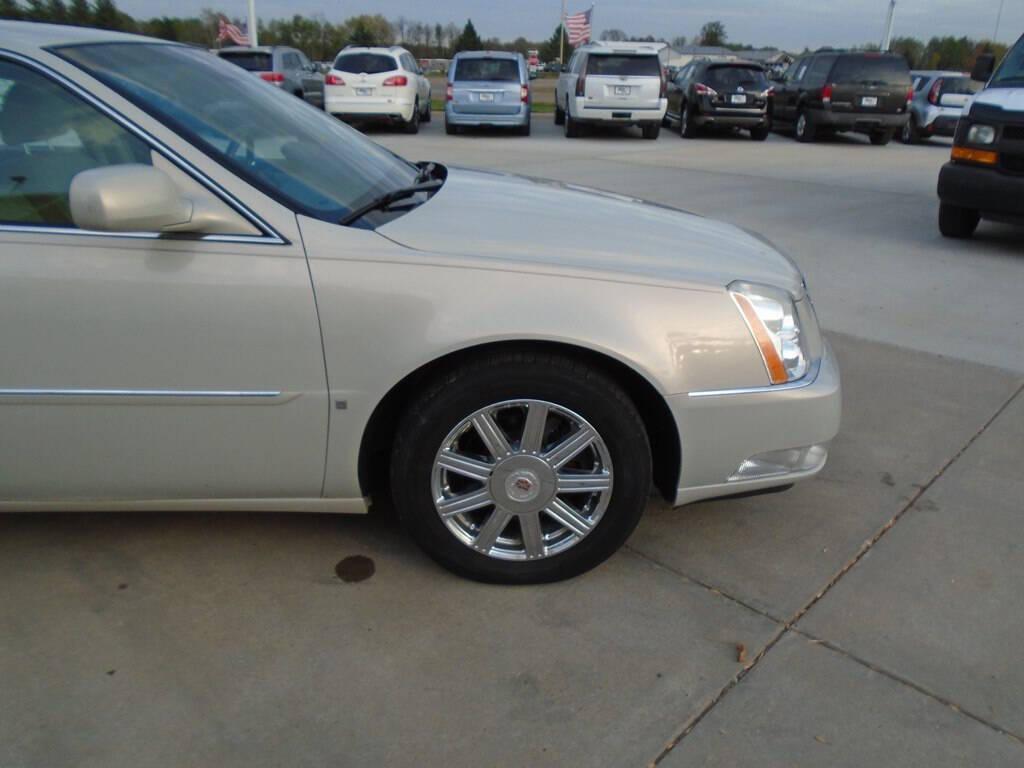 used 2008 Cadillac DTS car, priced at $5,975