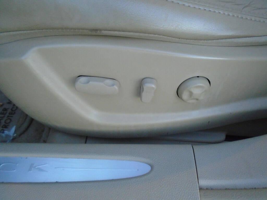 used 2008 Buick Lucerne car, priced at $5,475