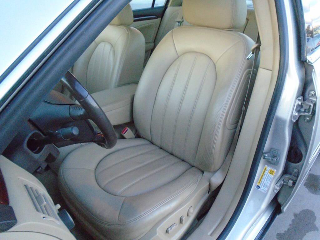 used 2008 Buick Lucerne car, priced at $5,475